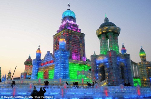 گزارش تصویری/ شهر یخی از نوع چینی
