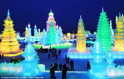 گزارش تصویری/ شهر یخی از نوع چینی