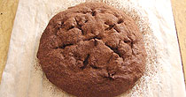 نان شکلات سیاه