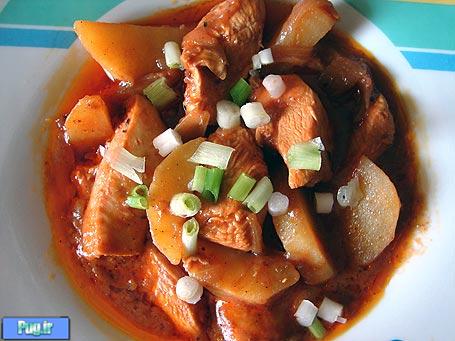 خورش مرغ و سیب زمینی