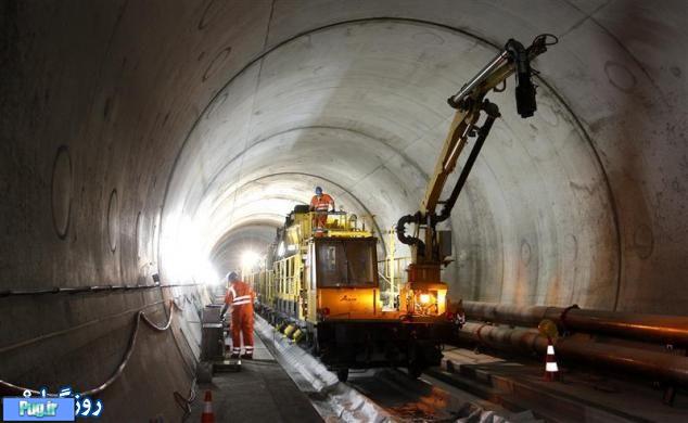 حفر طولانی ترین تونل جهان پایان یافت+ تصاویر