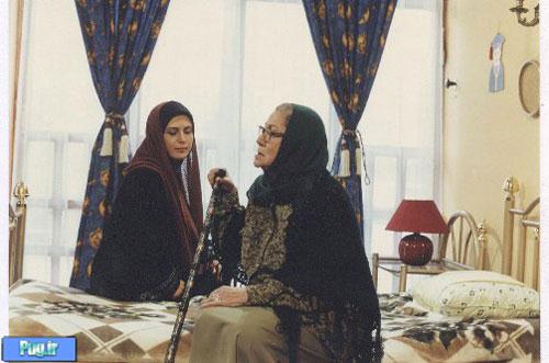 جمیله شیخی، عبدالرضا اکبری و لعیا زنگنه در سریال «تولدی دیگر»، ۱۴ سال پیش / عکس