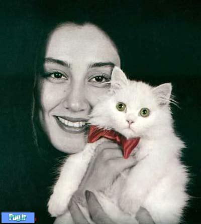 هدیه تهرانی و گربه اش 