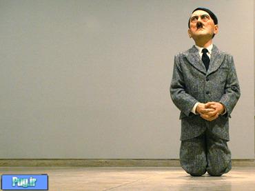 مجسمه در حال عبادت "آدولف هیتلر" +عکس