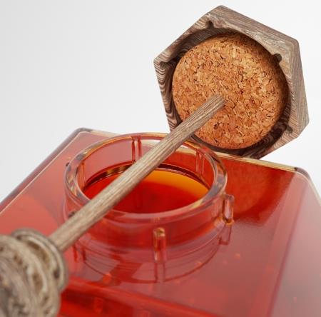 بسته بندی عسل شش گوش ماکسیم آربوزوف